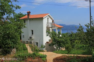 Property - Apartments 7922 Property Zagore (Opatija) - Accommodation 7922 - Apartments with pebble beach.
