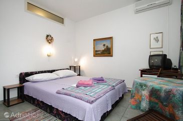 Room S-7953-b - Apartments and Rooms Mali Lošinj (Lošinj) - 7953