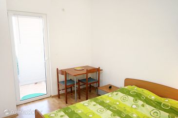 Dining room Murter, Dining room u smještaju tipa studio-apartment, WIFI.