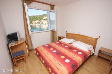 Bedroom Zaglav, Bedroom u smještaju tipa room, dostupna klima, dopusteni kucni ljubimci i WIFI.