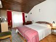 Bedroom Bedroom - Room S-8180-d - Rooms Preko (Ugljan) - 8180