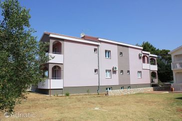 Property - Apartments 8217 Property Pašman (Pašman) - Accommodation 8217 - Apartments near sea with sandy beach.