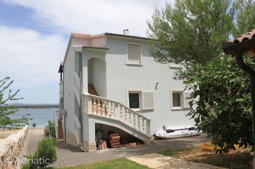 Property - Apartments 8231 Property Tkon (Pašman) - Accommodation 8231 - Apartments near sea.