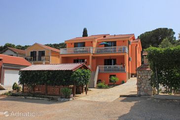 Property - Apartments 8259 Property Kraj (Pašman) - Accommodation 8259 - Apartments with sandy beach.