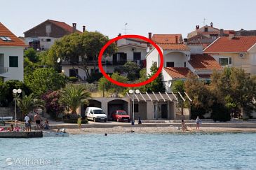Property - Apartments 8261 Property Preko (Ugljan) - Accommodation 8261 - Apartments near sea with pebble beach.
