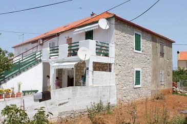 Property - Apartments 8269 Property Kali (Ugljan) - Accommodation 8269 - Apartments near sea.