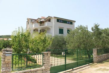 Property - Apartments 8273 Property Neviđane (Pašman) - Accommodation 8273 - Apartments near sea with sandy beach.