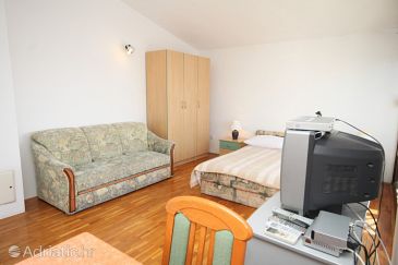 Studio flat AS-8635-e - Apartments and Rooms Podstrana (Split) - 8635