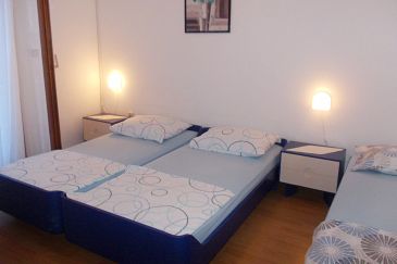 Room S-8717-a - Apartments and Rooms Hvar (Hvar) - 8717