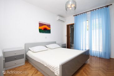 Room S-8730-a - Apartments and Rooms Hvar (Hvar) - 8730