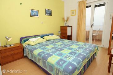 Bedroom Ivan Dolac, Bedroom u smještaju tipa room, dopusteni kucni ljubimci i WIFI.