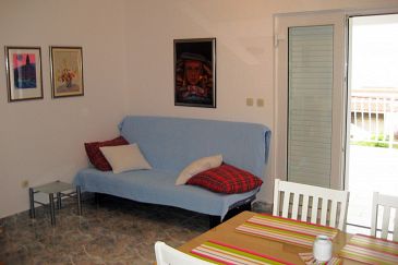 Living room Bol, Living room u smještaju tipa apartment.
