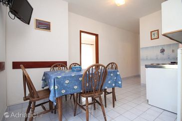 Dining room Vrboska, Dining room u smještaju tipa apartment.