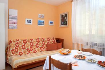 Dining room Makarska, Dining room u smještaju tipa apartment, WIFI.