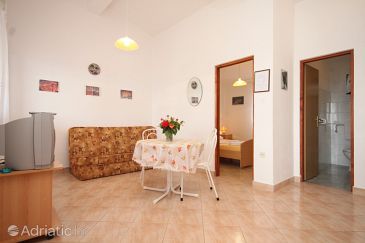 Dining room Rukavac, Dining room u smještaju tipa apartment, dostupna klima i dopusteni kucni ljubimci.