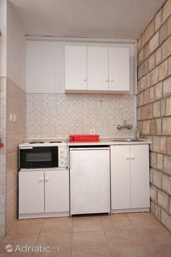 Kitchen Plat, Kitchen u smještaju tipa studio-apartment, dostupna klima i WIFI.