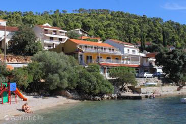 Property - Apartments 9162 Property Brna (Korčula) - Accommodation 9162 - Apartments near sea with sandy beach.