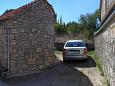 Parking lot - Apartments 9239 Parking lot Žrnovo (Korčula) - Accommodation 9239 - Apartments with pebble beach.