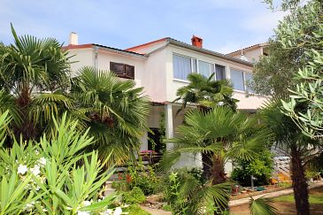 Property - Apartments 928 Property Vodice (Vodice) - Accommodation 928 - Apartments near sea with pebble beach.
