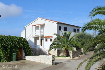 Property - Apartments 9335 Property Novalja (Pag) - Accommodation 9335 - Apartments with pebble beach.