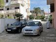 Parking lot - Apartments 9339 Parking lot Novalja (Pag) - Accommodation 9339 - Apartments with pebble beach.