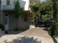 Parking lot - Apartments 945 Parking lot Duće (Omiš) - Accommodation 945 - Apartments near sea with sandy beach.