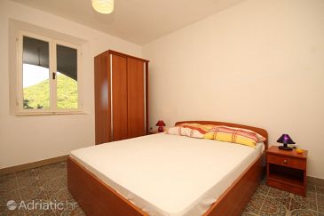Bedroom Lučica, Bedroom u smještaju tipa room, WIFI.