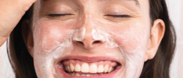 💜☀️💧CREEZ LA ROUTINE SOINS QUI VOUS CONVIENT AVEC LA ROSEE 💛💚💙