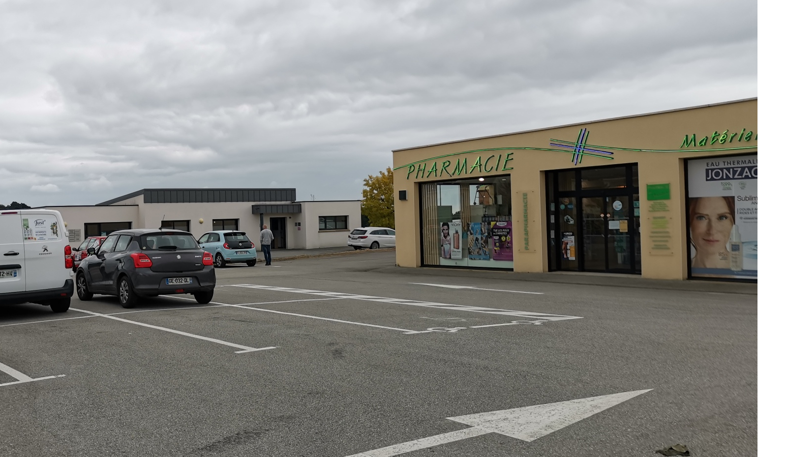  Pharmacie de l'Hermine