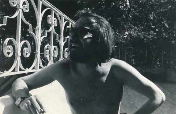 Ian, somewhere in Chelsea, the early 70s. © Ian Rakoff Ian, somewhere in Chelsea, the early 70s. © Ian Rakoff