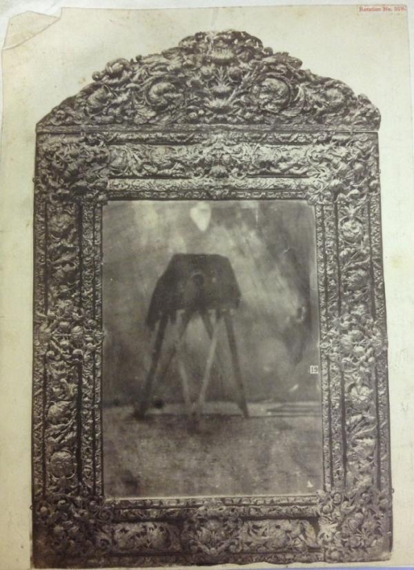 Mirror in embossed brass, c. 1660-70