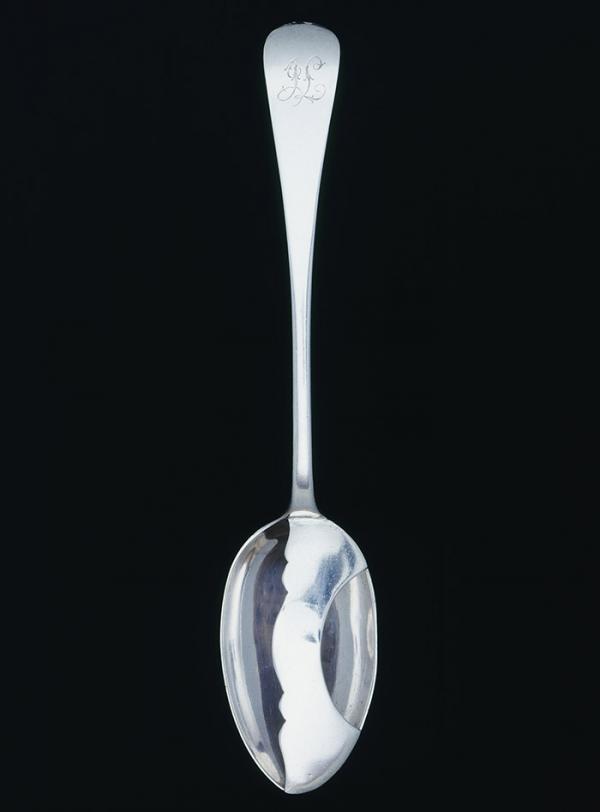 Moustache spoon, John Round & Son Ltd, 1904. Museum no. M.18-2000. © Victoria and Albert Museum, London. Moustache spoon, John Round & Son Ltd, 1904. Museum no. M.18-2000. © Victoria and Albert Museum, London.