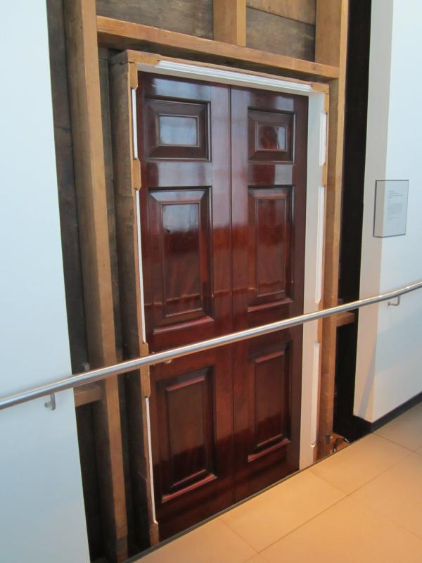 The exterior door for the Music Room. Those of you with eagle eyes may be able to spot the sensor attached to a beam by the bottom of the doorframe. © Victoria and Albert Museum, London