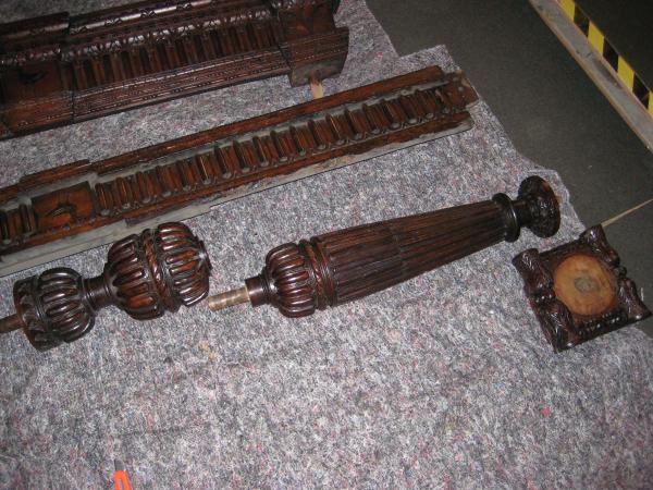 Parts of one of the bed posts