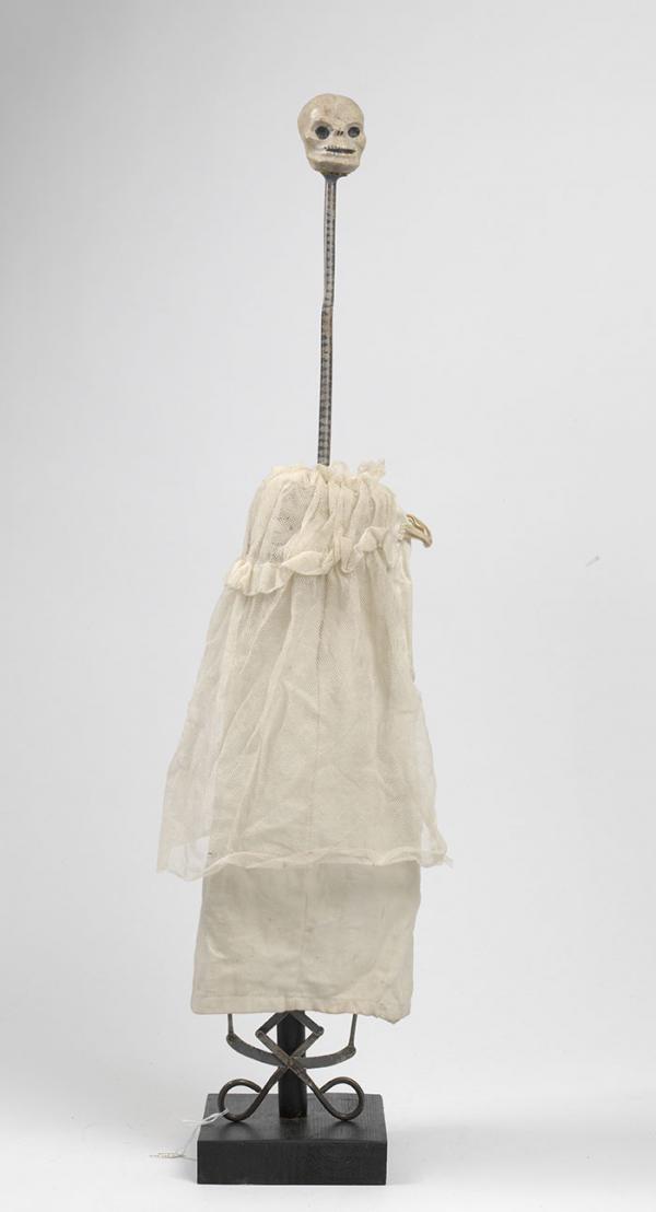 Puppet, unknown maker, 1937. Museum no. S.537-2012. © Victoria and Albert Museum, London. 