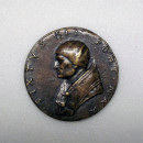 1198-1893, medal showing Pope St. Sixtus II, Italy, 16th century (C) Victoria and Albert Museum, London