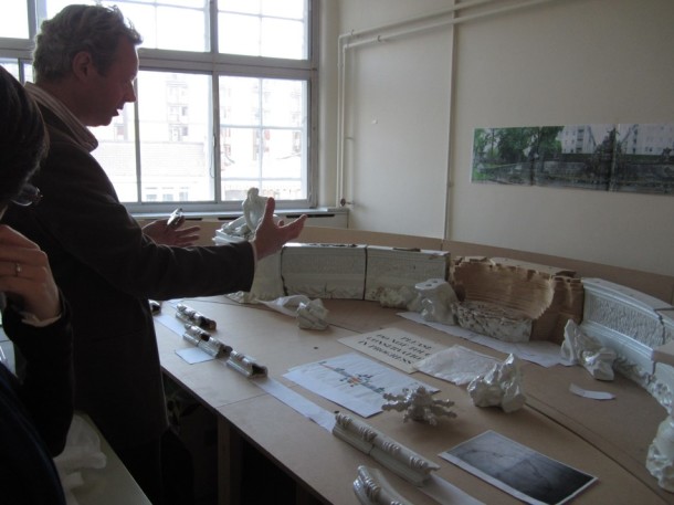 Reino, Senior Curator of Ceramics and Glass, talks us through the initial plotting of the position of the different pieces © Victoria and Albert Museum, London