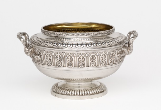 Sugar basin; silver and ivory, London, 1809-1810 (marked). Height 10.1 cm. Museum no. LOAN:Gilbert.815-2008