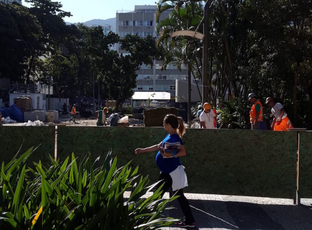 Last landscaping touches to the Antero de Quental station, one of six making up the new Line 4 of the Rio de Janeiro metro connecting the city’s south zone to Barra da Tijuca, home to most 2016 Olympics venues.