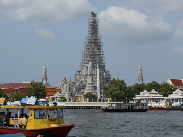 Fig. 6 Wat Arun, Bangkok © Sau Fong Chan