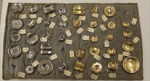 Lucie Rie, Sample pad of stoneware buttons, ca.1940-45, C.173-208 -2017.