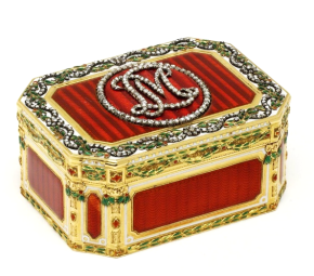 The Gilberts acquired this gold box around 1978. This box is on display in the display Close-Up and Personal at Los Angeles County Museum of Art (until 1 March 2015) and will also be included in the gold boxes exhibition at the Fitzwilliam Museum, Cambridge (24 March – 6 September 2015). From early 2016 it will be back on permanent display at the V&A. Museum number Loan:Gilbert.1029-2008