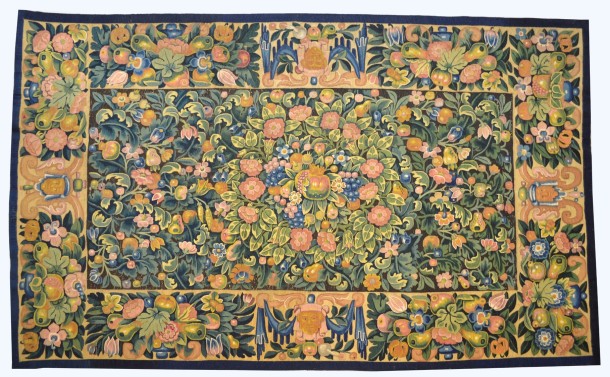Table carpet as photographed by conservators before they started their work © Victoria and Albert Museum, London