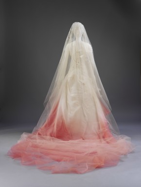 Back view of veil and dress worn by Gwen Stefani and designed by John Galliano, 2002 © V&A Collection