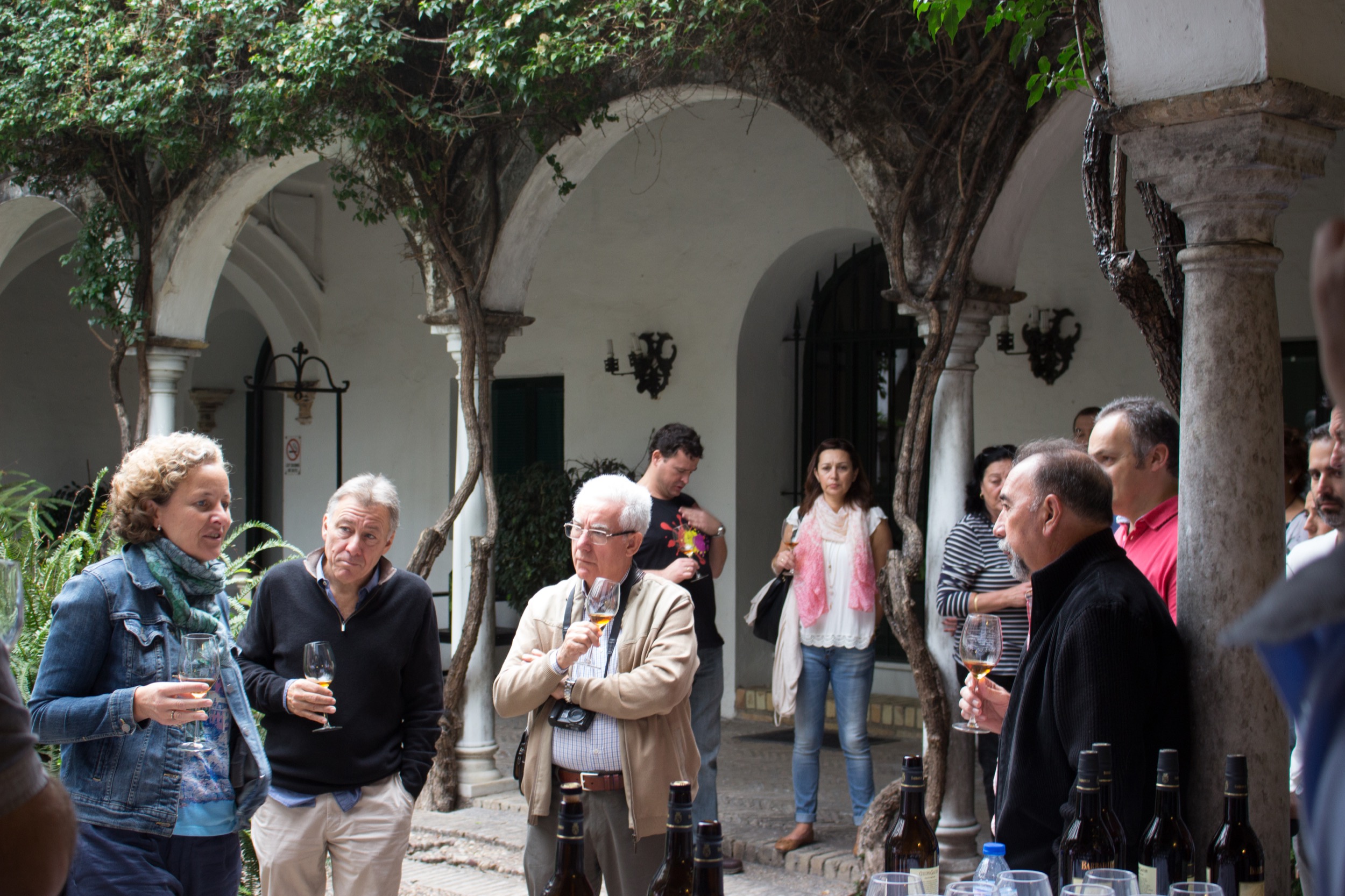 Montse Molina y Claudio Arañó en Casa de la Cilla de Barbadillo Montse Molina y Claudio Arañó en Casa de la Cilla de Barbadillo