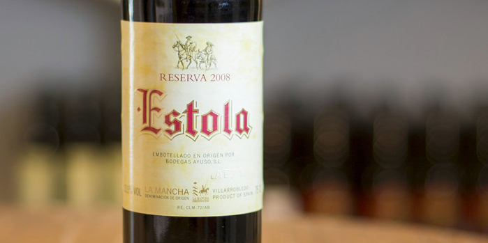 estola-vin