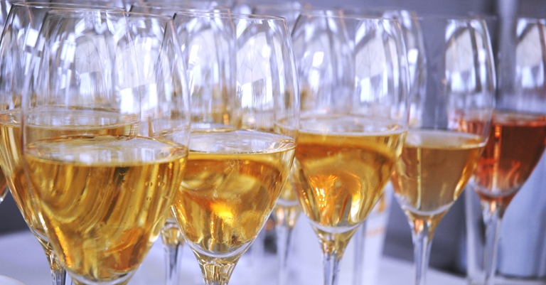 basta-mousserande-och-champagne-2017-i-systembolagets-bestallningssortiment