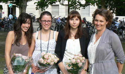 de gauche à droite: Julie Meylan, Camille Cretegny, Laura Jost avec Stéphanie Faure