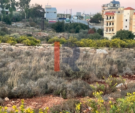 R9-3914 Land for Sale in Aaba – Koura, 1,215 m², Zoning 75/30 — 4