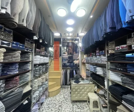 R9-3913 Shop for Sale in Souk El Bazerkan – Tripoli, 27 m², 2 Floors